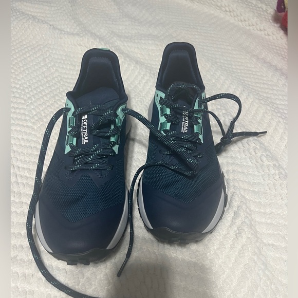 On Running Dark Blue and Green Sneakers - Picture 2 of 7